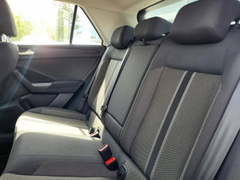 Photo 6 du bon plan VOLKSWAGEN T-Roc 1.5 TSI EVO 150ch Lounge DSG7 occasion à 20490 €