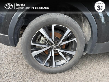 Photo 16 du bon plan TOYOTA C-HR 1.8 Hybride 140ch Design MY25 occasion à 27690 €