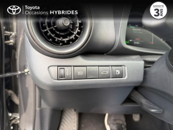 Photo 20 du bon plan TOYOTA C-HR 2.0 Hybride 200ch Design NG23 occasion à 28990 €