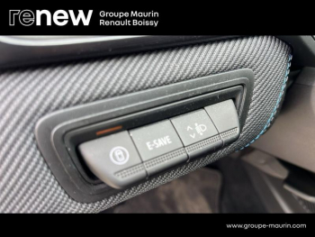 Photo 28 du bon plan RENAULT Captur 1.6 E-Tech full hybrid 145ch esprit Alpine occasion à 25900 €