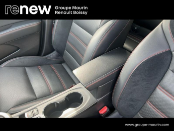 Photo 37 du bon plan RENAULT Arkana 1.6 E-Tech 145ch RS Line -21B occasion à 24490 €