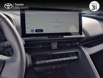 Photo 15 du bon plan TOYOTA C-HR 2.0 Hybride 200ch Design NG23 occasion à 28990 €
