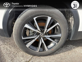 Photo 16 du bon plan TOYOTA C-HR 2.0 Hybride 200ch Design NG23 occasion à 29490 €