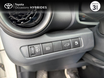Photo 23 du bon plan TOYOTA C-HR 2.0 Hybride 200ch Design NG23 occasion à 29490 €