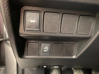 Photo 16 du bon plan NISSAN Qashqai 1.5 dCi 115ch N-Connecta Euro6d-T occasion à 14490 €