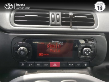Photo 15 du bon plan FIAT Panda 1.2 8v 69ch S&S Lounge 2019 Euro6D occasion à 7490 €