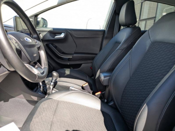 Photo 7 du bon plan FORD Puma 1.0 Flexifuel  125ch S&S mHEV Titanium X occasion à 14950 €