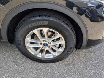 Photo 6 du bon plan FORD Kuga 2.5 Duratec 190ch FHEV E85 Titanium BVA occasion à 22990 €