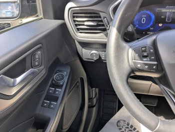 Photo 17 du bon plan FORD Kuga 2.5 Duratec 190ch FHEV E85 Titanium BVA occasion à 22990 €