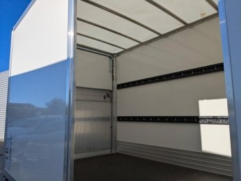 Photo 3 du bon plan FORD Transit 2T Fg VUL FORD Electrique 184 ch  E 390 L3 Trend CAISSE 19M3 + HAYON 750KG + PACK MESSAGERIE occasion à 64943 €