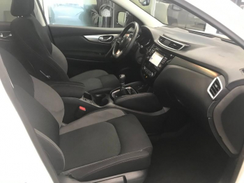 Photo 5 du bon plan NISSAN Qashqai 1.2 DIG-T 115ch N-Connecta occasion à 11990 €