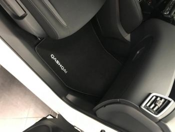 Photo 17 du bon plan NISSAN Qashqai 1.2 DIG-T 115ch N-Connecta occasion à 11990 €