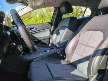 Photo 17 du bon plan MERCEDES-BENZ Classe GLA 180 d Inspiration 7G-DCT occasion à 13900 €