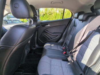 Photo 18 du bon plan MERCEDES-BENZ Classe GLA 180 d Inspiration 7G-DCT occasion à 13900 €