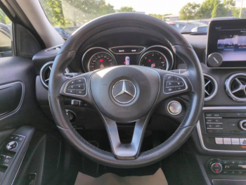 Photo 21 du bon plan MERCEDES-BENZ Classe GLA 180 d Inspiration 7G-DCT occasion à 13900 €