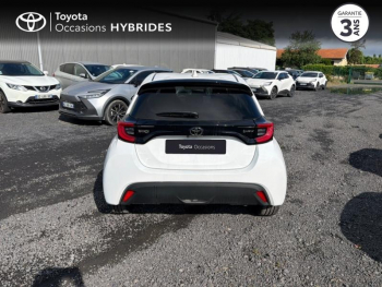 Photo 4 du bon plan TOYOTA Yaris 116h Design 5p MC24 occasion à 20990 €
