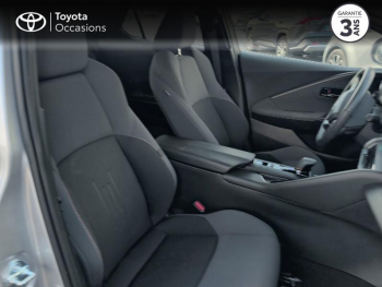 Photo 6 du bon plan TOYOTA C-HR 1.8 Hybride 140ch Design MY25 occasion à 27490 €