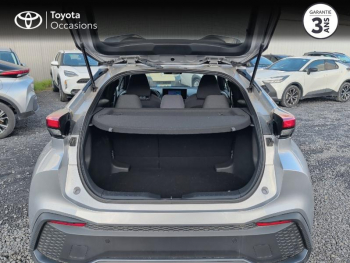 Photo 10 du bon plan TOYOTA C-HR 1.8 Hybride 140ch Design MY25 occasion à 27490 €