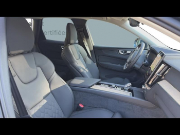 Photo 6 du bon plan VOLVO XC60 T6 Hybride Rechargeable 253 + 145ch Plus Style Chrome Geartronic 8 AWD occasion à 66900 €