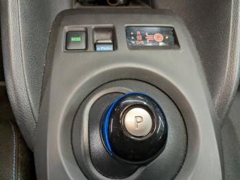 Photo 16 du bon plan NISSAN Leaf 150ch 40kWh Acenta 22 occasion à 13990 €