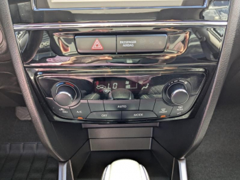 Photo 22 du bon plan SUZUKI Vitara 1.5 Dualjet Hybrid 115ch Style Auto Allgrip occasion à 18490 €