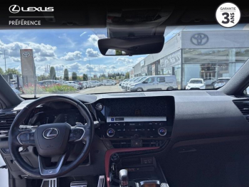 Photo 5 du bon plan LEXUS NX 450h+ F SPORT Executive 4WD occasion à 43990 €