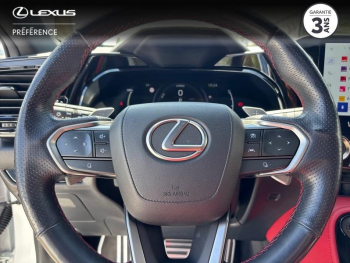 Photo 8 du bon plan LEXUS NX 450h+ F SPORT Executive 4WD occasion à 43990 €