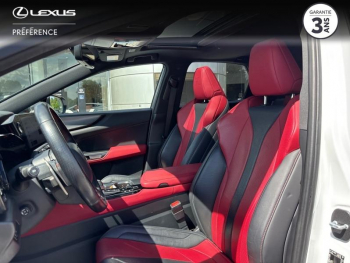 Photo 13 du bon plan LEXUS NX 450h+ F SPORT Executive 4WD occasion à 43990 €