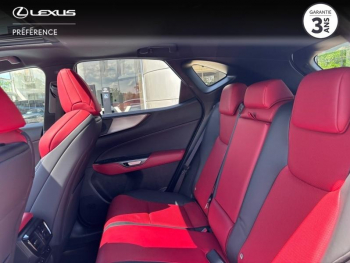 Photo 14 du bon plan LEXUS NX 450h+ F SPORT Executive 4WD occasion à 43990 €