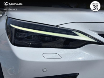 Photo 17 du bon plan LEXUS NX 450h+ F SPORT Executive 4WD occasion à 43990 €