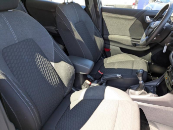 Photo 13 du bon plan FORD Puma 1.0 Flexifuel 125ch S&S mHEV Titanium occasion à 18990 €