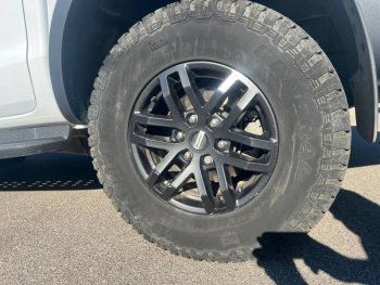 Photo 8 du bon plan FORD Ranger VUL 2.0 TDCi 213ch Double Cabine Raptor BVA10 occasion à 44800 €