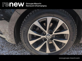Photo 9 du bon plan RENAULT Clio 1.6 E-Tech hybride 140ch Intens -21N occasion à 14999 €