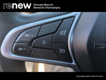 Photo 14 du bon plan RENAULT Clio 1.6 E-Tech hybride 140ch Intens -21N occasion à 14999 €
