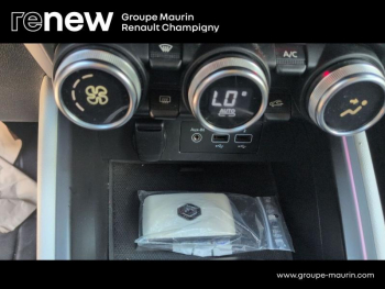 Photo 18 du bon plan RENAULT Clio 1.6 E-Tech hybride 140ch Intens -21N occasion à 14999 €