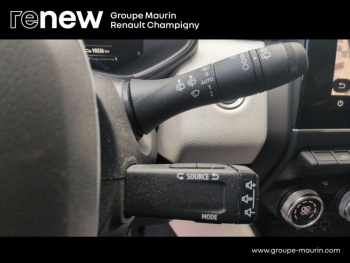 Photo 23 du bon plan RENAULT Clio 1.6 E-Tech hybride 145ch Techno occasion à 18990 €