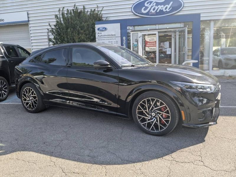 Bon plan FORD Mustang Mach-E 487ch Extended Range 91kWh GT AWD occasion à 47990 €