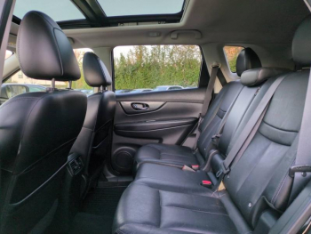 Photo 18 du bon plan NISSAN X-Trail 1.6 dCi 130ch Tekna Euro6 7 places occasion à 11890 €