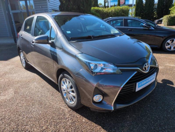 Photo 2 du bon plan TOYOTA Yaris 100 VVT-i Dynamic 5p occasion à 11500 €