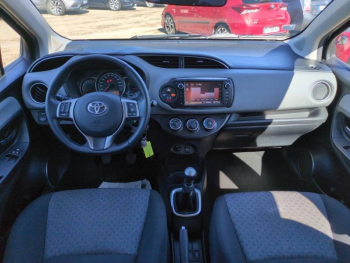 Photo 21 du bon plan TOYOTA Yaris 100 VVT-i Dynamic 5p occasion à 11500 €