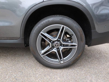 Photo 14 du bon plan MERCEDES-BENZ GLC 300 de 194+122ch AMG Line 4Matic 9G-Tronic occasion à 29990 €
