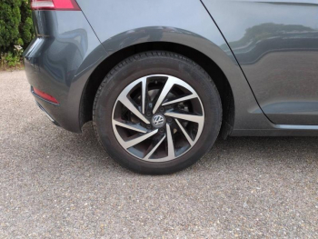 Photo 11 du bon plan VOLKSWAGEN Golf 1.5 TSI EVO 130ch Connect Euro6d-T 5p occasion à 14390 €