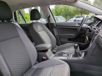Photo 14 du bon plan VOLKSWAGEN Golf 1.5 TSI EVO 130ch Connect Euro6d-T 5p occasion à 14390 €