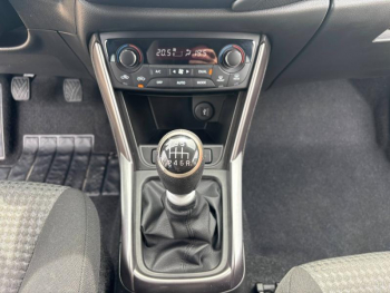 Photo 16 du bon plan SUZUKI SX4 S-Cross 1.4 Boosterjet Hybrid 129ch Privilège occasion à 17990 €