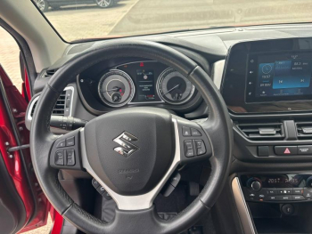 Photo 17 du bon plan SUZUKI SX4 S-Cross 1.4 Boosterjet Hybrid 129ch Privilège occasion à 17990 €
