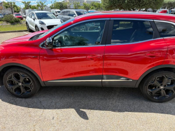Photo 4 du bon plan RENAULT Kadjar 1.3 TCe 160ch FAP Black Edition SL EDC occasion à 15990 €
