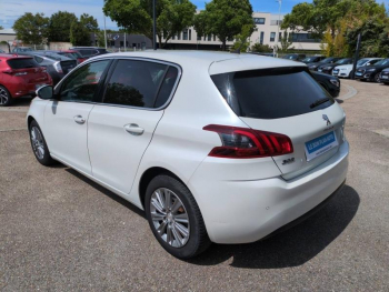 Photo 3 du bon plan PEUGEOT 308 1.2 PureTech 130ch S&S Allure Pack EAT8 occasion à 10990 €