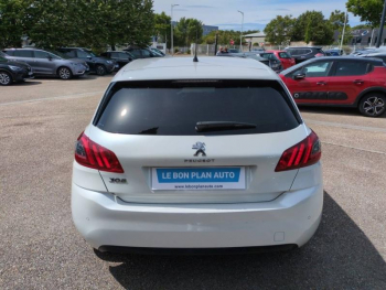 Photo 8 du bon plan PEUGEOT 308 1.2 PureTech 130ch S&S Allure Pack EAT8 occasion à 10990 €