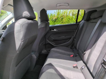 Photo 17 du bon plan PEUGEOT 308 1.2 PureTech 130ch S&S Allure Pack EAT8 occasion à 10990 €