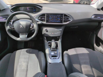 Photo 19 du bon plan PEUGEOT 308 1.2 PureTech 130ch S&S Allure Pack EAT8 occasion à 10990 €